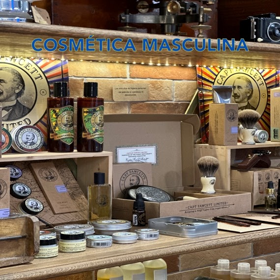 COSMÉTICA MASCULINA
