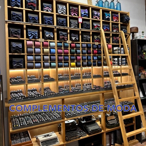 COMPLEMENTOS DE MODA