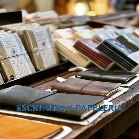 Explora nuestra sección de productos de escritura y papelería en nuestra tienda y descubre una amplia variedad de artículos que te ayudarán a expresar tu creatividad y mantener tus ideas organizadas.

Sumérgete en el mundo de la escritura con nuestras elegantes plumas, rollers y bolígrafos de alta calidad. Disfruta de una experiencia suave y fluida al escribir, acompañada de diseños sofisticados y acabados impecables.

Si prefieres la versatilidad, nuestros portaminas te ofrecen la precisión de un lápiz con la comodidad de un bolígrafo, perfecto para bocetos, notas y dibujos.

Además, encontrarás una amplia selección de libretas, cuadernos y blocs de notas en diferentes tamaños y estilos. Desde las clásicas libretas de tapa dura hasta las prácticas libretas de bolsillo, tenemos el compañero perfecto para tus escritos diarios.

Explora nuestra sección de escritura y papelería y encuentra los productos que se adaptan a tu estilo y necesidades. Convierte cada palabra en una experiencia única y disfruta de la calidad y elegancia de nuestros productos.